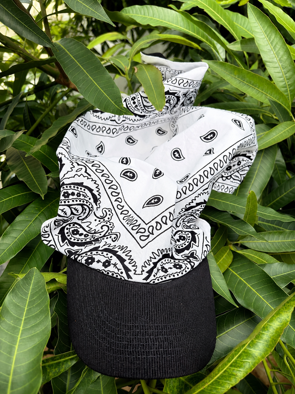 Moon Drip BandHat